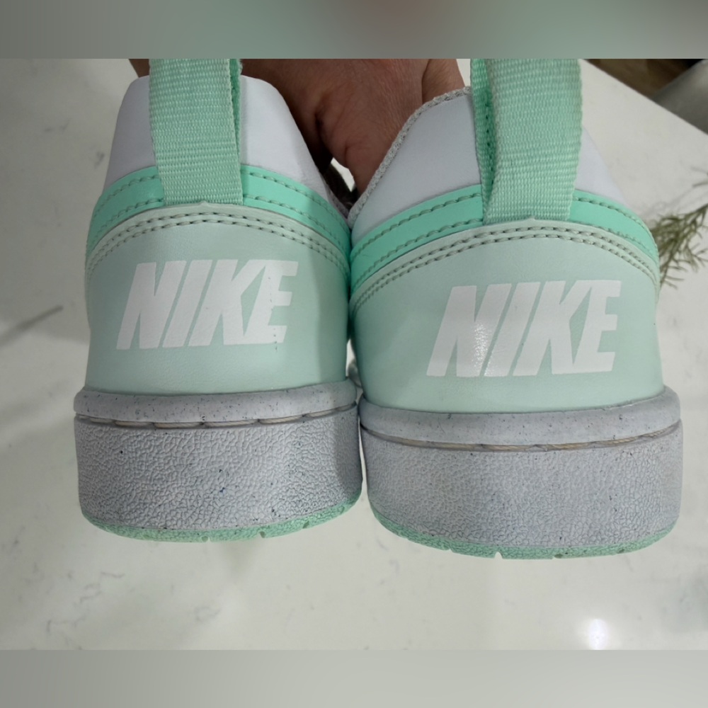 Nike Women's Sneakers in Mint and White - Picture 5 of 13